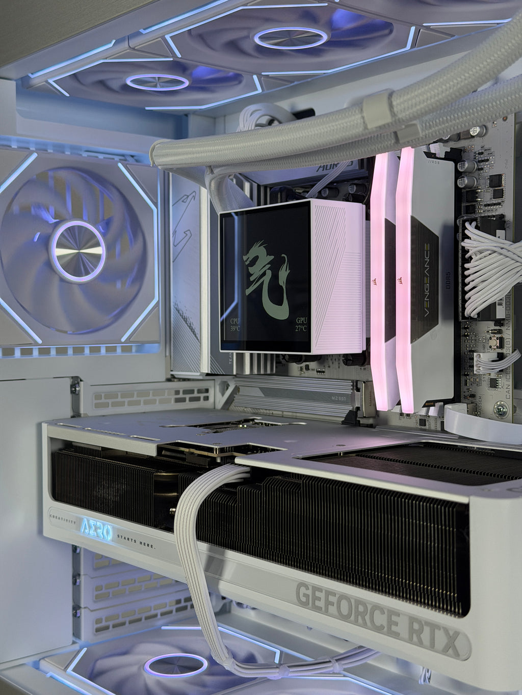 Glacial Evolv Pro (5070 + 9700X + 32GB) Gaming PC