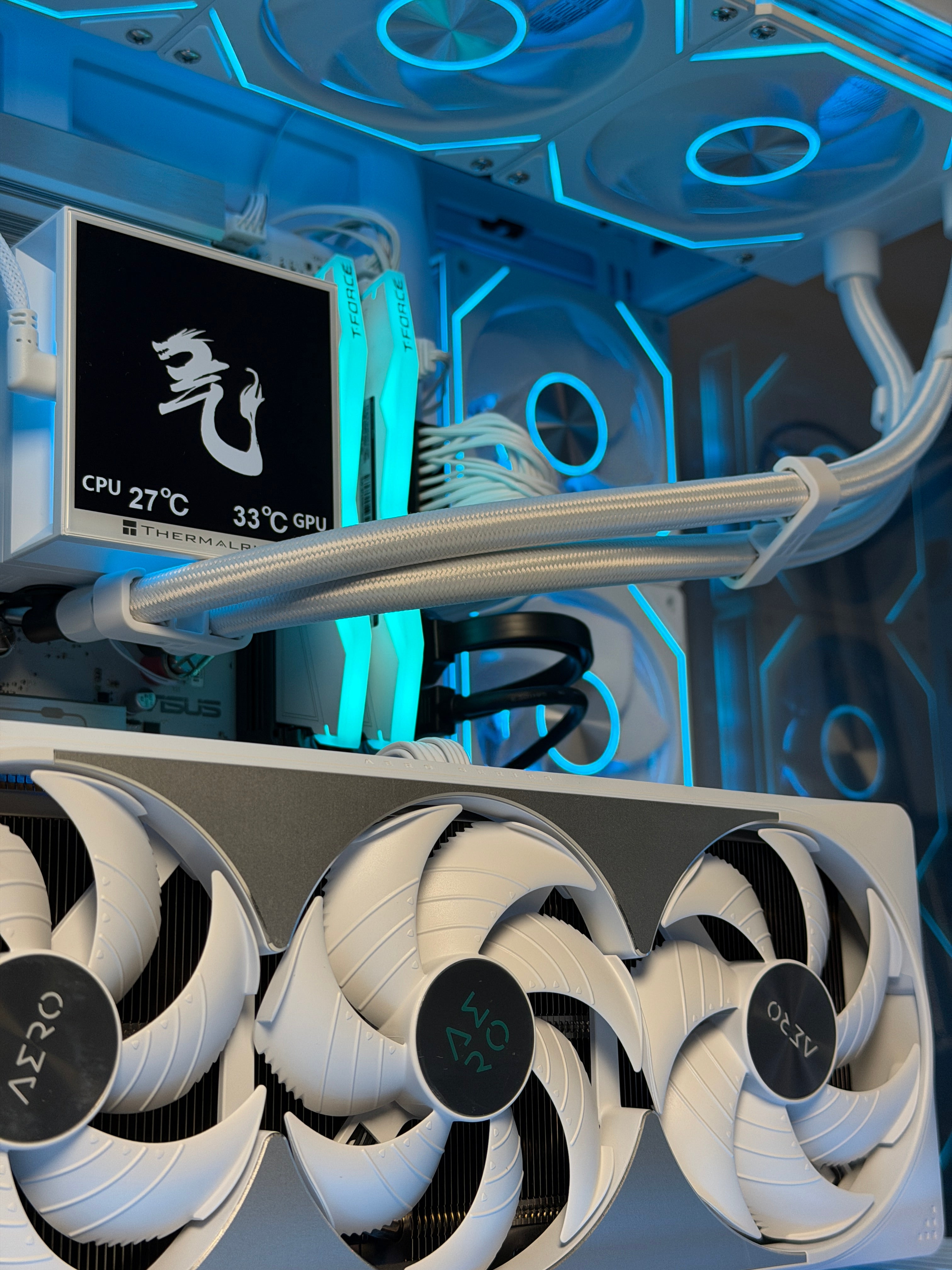 Infinite Glacial Elite (5080 + 9800X3D + 32GB) Gaming PC