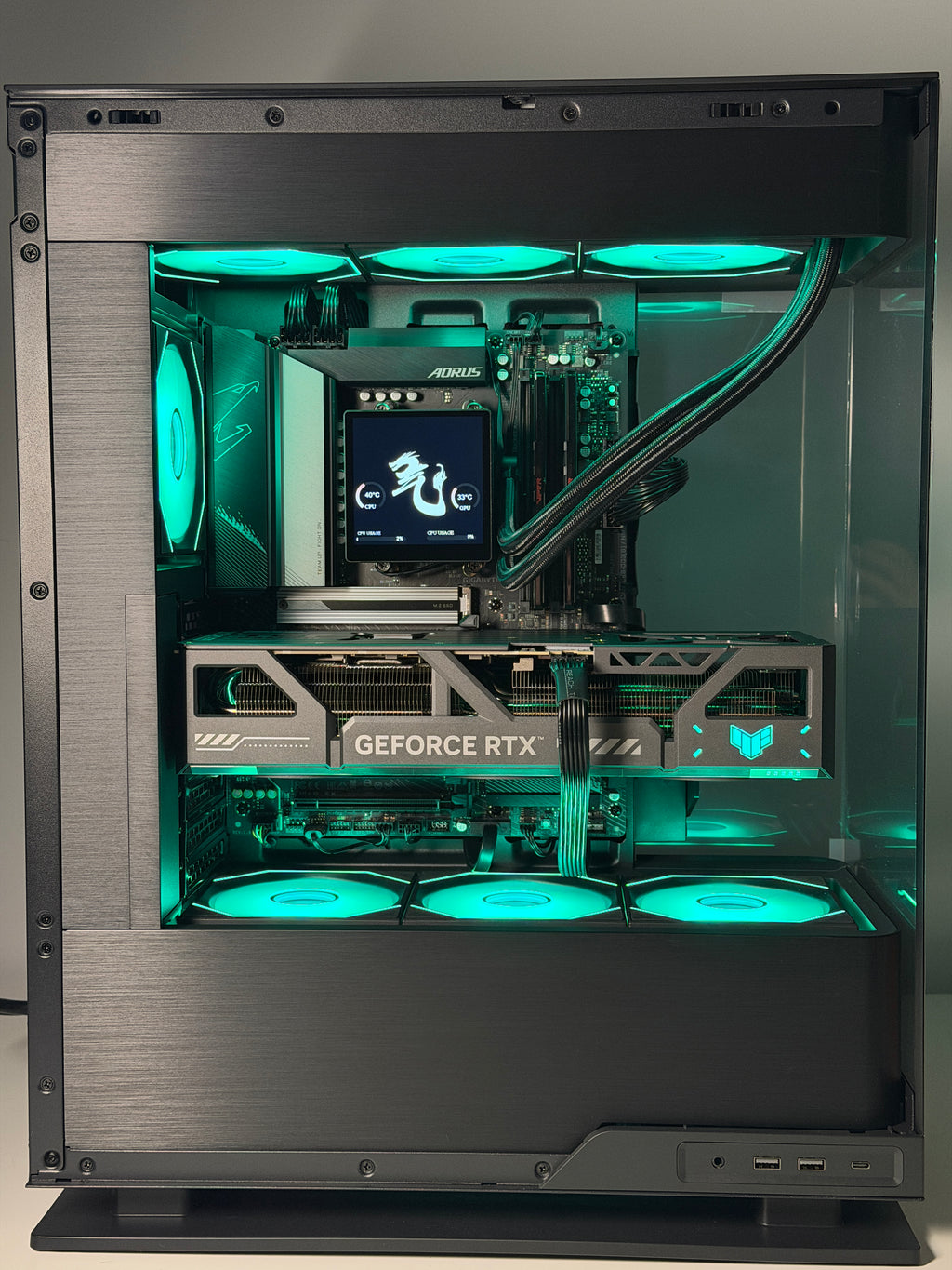 TUF Evolv Elite (5080 + 9800X3D + 32GB)