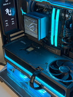 Astral Elite (5080 + 9800X3D + 48GB)