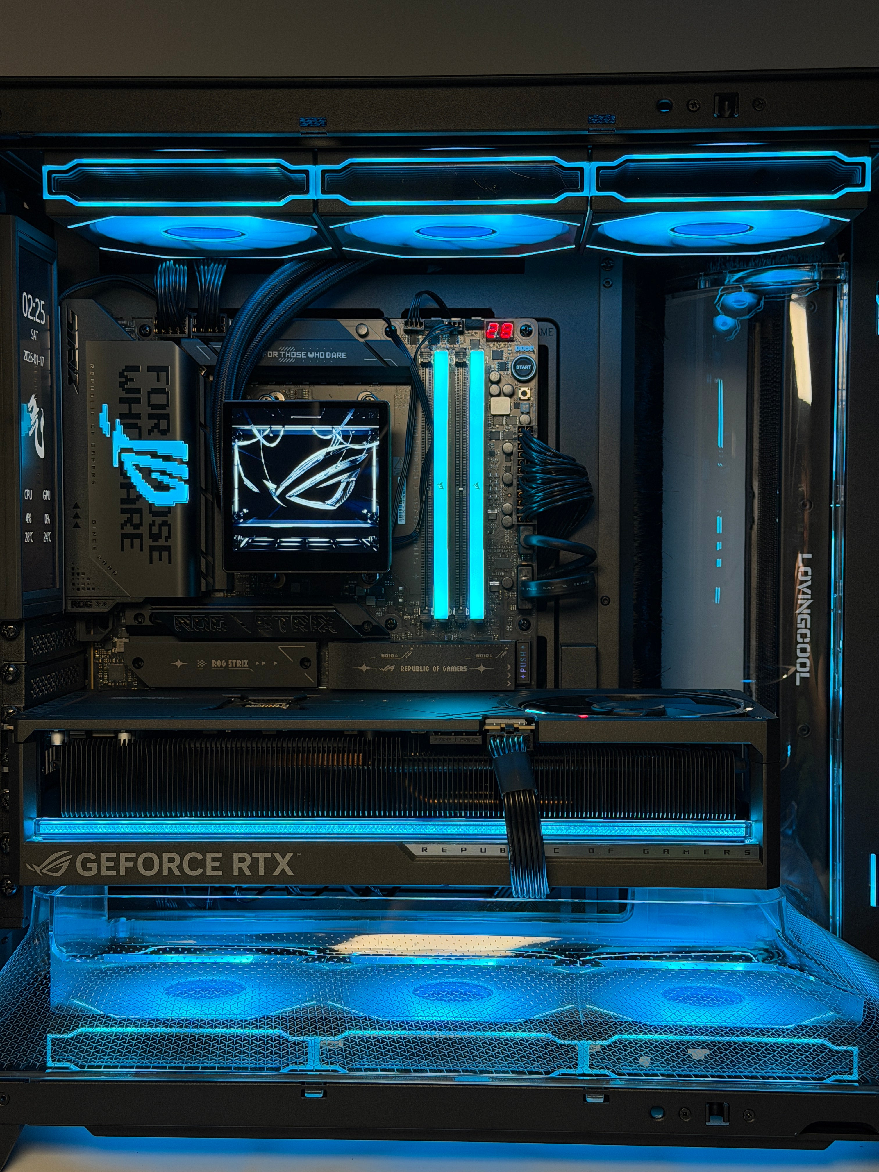 Astral Elite (5080 + 9800X3D + 48GB)