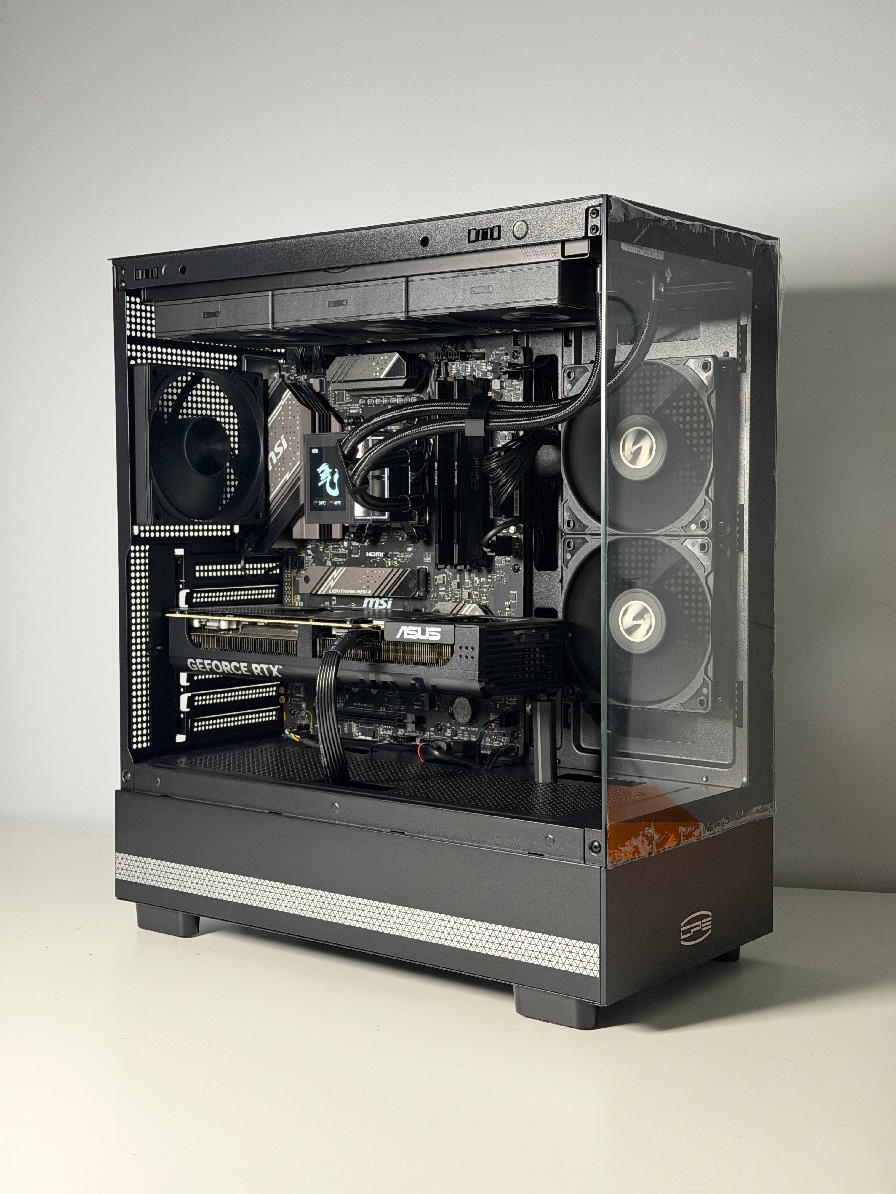 Eclipse Elite (5080 + 9800X3D + 32GB)