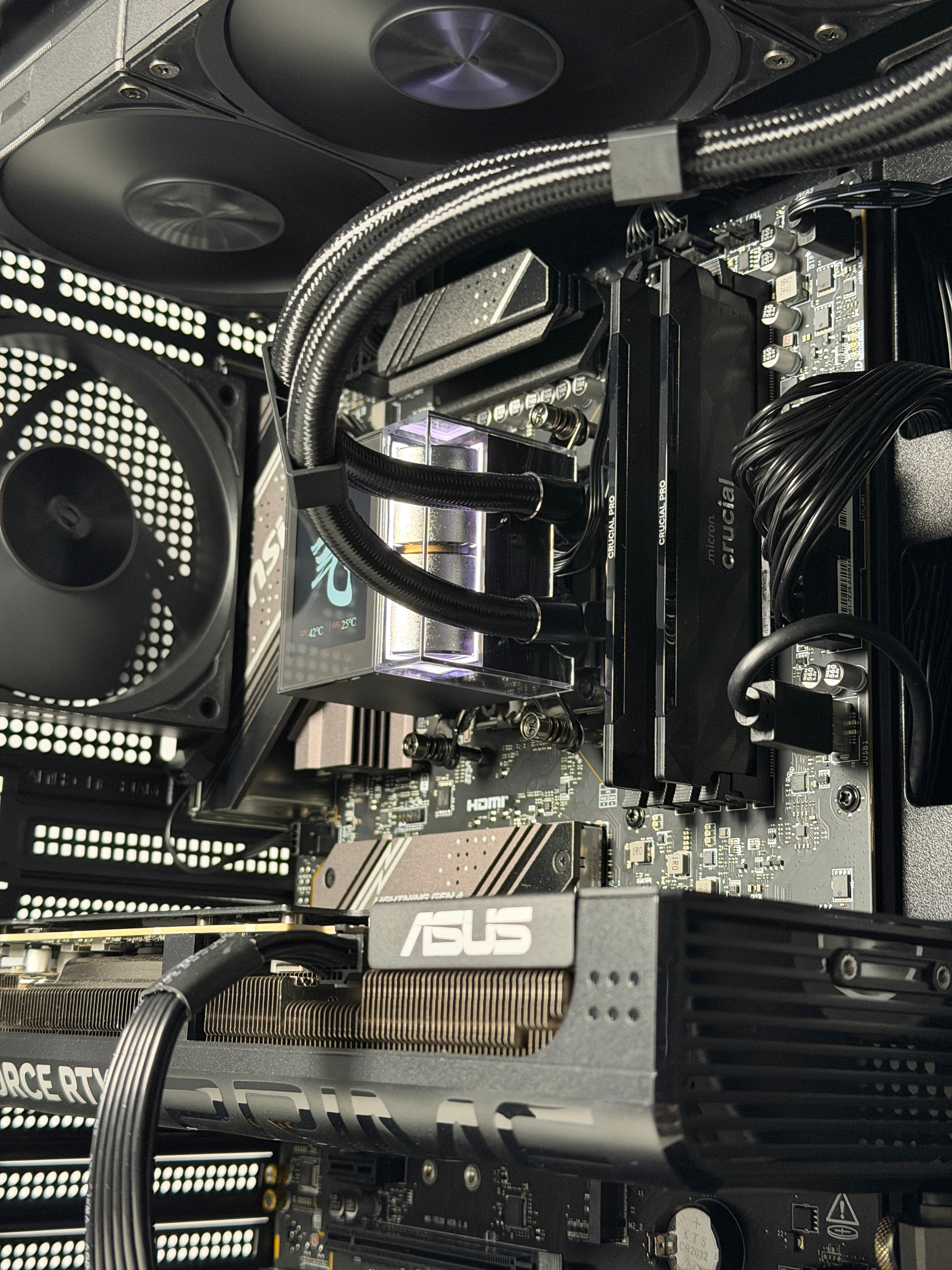 Eclipse Elite (5080 + 9800X3D + 32GB)